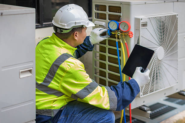 Professional Emergency Hvac technician working in North Waltham, MA